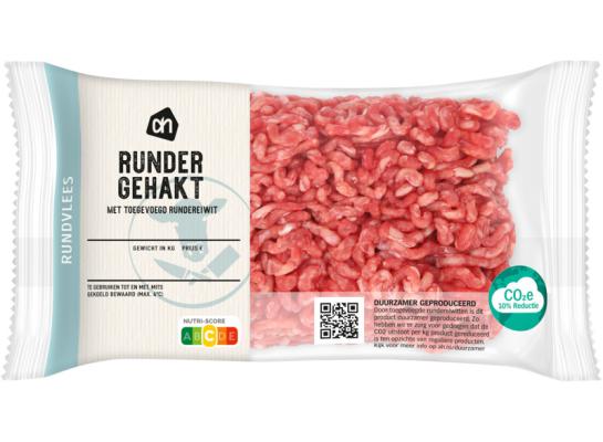 Rundergehakt met eiwitten uit bloedserum is ruim 30 cent per kilo goedkoper dan gewoon gehakt