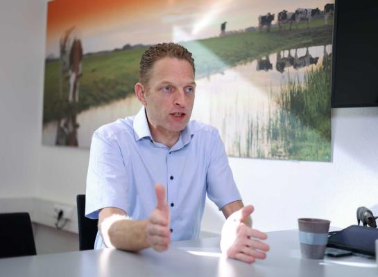 De rundveefokkerij is volop in beweging en de samenleving speelt steeds meer een rol, ervaart Mario Calus