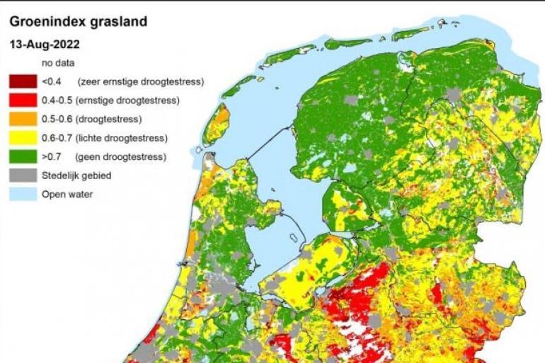 Op de zandgronden hebben veel graslandpercelen nu ernstige droogteschade (afbeelding: groenmonitor.nl)