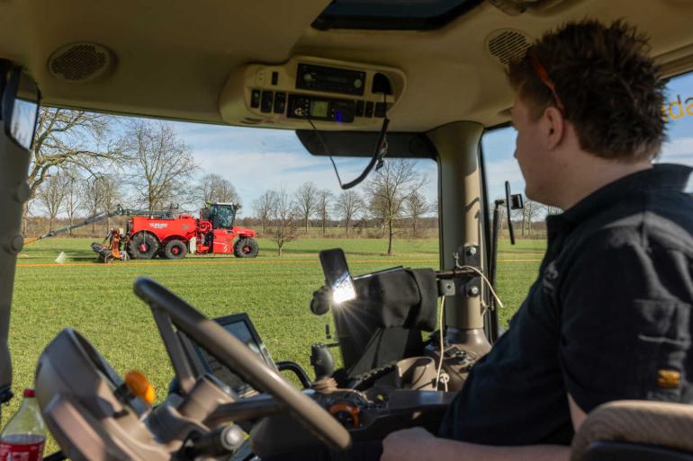 Het achtste actieprogramma is gericht op het verminderen van de nutriëntenbelasting van grond- en oppervlaktewater vanuit de landbouw