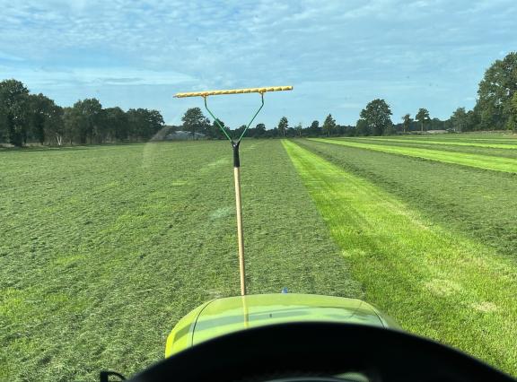 Afgelopen week is er volop gras ingekuild (foto: Gerard Pegge)